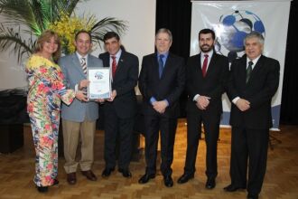 Vice-reitora Rosani Sgari, reitor JosÃ© Carles de Souza, Prefeito Luciano Azevedo, Diretor do ON MÃºcio de Castro Filho,  Pres. da CÃ¢mara de Vereadores Marcio Patusssi e do Pres. da Acisa Marco Matto