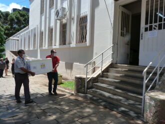 Remessa chegou à 6ª Coordenadoria Regional de Saúde no início da tarde de ontem (24)