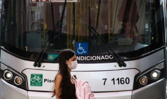 O pedido é que sejam redobrados os cuidados básicos para evitar a contaminação (Foto: Agência Brasil)