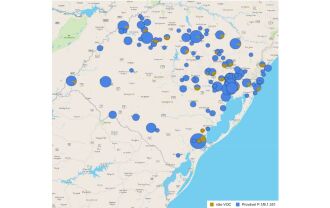 Mapa apresenta a distribuição dos casos identificados como prováveis P.1 no Estado, identificados pela cor azul (Foto: Divulgação SES)