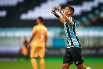 Ricardinho marcou aos 45 minutos   - Foto-Lucas Uebel-GFBPA