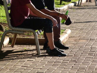 Também será reforçada a aplicação de multas por consumo de bebidas alcóolicas nos espaços públicos (Foto: Bruna Scheifler/ Arquivo ON)