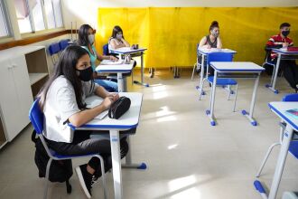 As turmas são divididas em dois grupos, que efetuam um rodízio(Foto: Michel Sanderi/Divulgação PMPF)