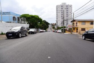 Ao todo, dois quilômetros de asfalto irão melhorar o trajeto de quem utiliza a via (Foto: Diogo Zanatta/PMPF)