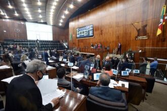 Salários devem ser reajustados a partir da folha de pagamento de janeiro (Foto: Vinicius Reis/Agência ALRS/Divulgação)