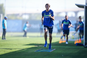 O elenco principal trabalha em preparação à temporada 2022 (Foto Divulgação/Grêmio)