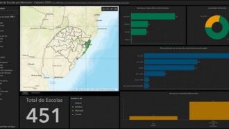 Dashboard que apresenta a distribuição espacial do conjunto de escolas de educação básica no território gaúcho (Foto: Reprodução)