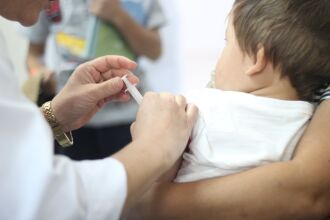 Mais de 11,7 mil crianças tomaram a primeira dose contra o coronavírus. (Foto: Arquivo/PMPF)