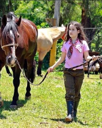 Grupos vem se preparando para o desfile há 14 dias. (Foto: Divulgação) 