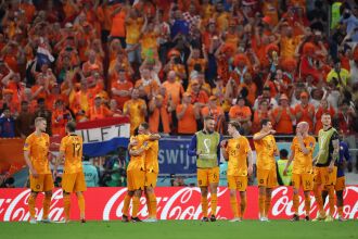 Holanda vence Senegal  na estreia. (Foto: Redes Sociais FIFA) 