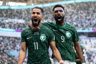 Argentina começou na frente, mas a Arábia Saudita virou com dois gols (Foto: Redes sociais/FIFA)