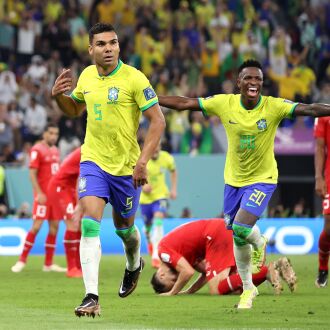 Casemiro garantiu primeira vitória brasileira sobre suíços em mundiais (Foto: Redes sociais/FIFA)