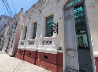 O evento acontece hoje às 19 horas na sede da Academia Passo-Fundense de Letras. (Foto: Divulgação)