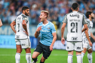 Estreante Ronald marcou o gol da vitória do Grêmio - Foto Lucas Uebel/ Grêmio