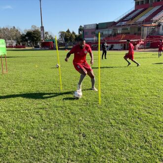 O Tricolor entra em campo na tarde de hoje na Montanha dos Vinhedos 