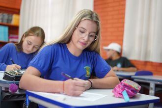 Governo avalia o desempenho das cidades nas disciplinas de Português e Matemática dos alunos do 2º, 5º e 9º anos do Ensino Fundamental,