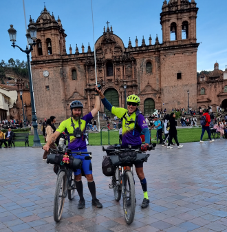 A dupla chegou ao destino final nesta semana após 35 dias de aventura 