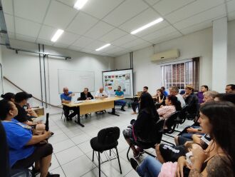 Reunião foi realizada na tarde desta quarta-feira - Foto Michel Sanderi