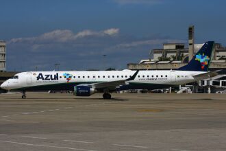  Voos extras são operados pelo Embraer 195  - Foto – Divulgação-Azul