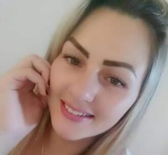     FOTO - Diênifer Padia, 26 anos, era o alvo principal, mas outros dois familiares acabaram sendo executados por queima de arquivo. - Foto Arquivo família