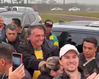 Bolsonaro esteve em Tupanciretã na manhã desta sexta - Imagem: reprodução redes sociais