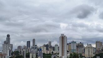 Seco e abafado: temperaturas máximas até 7ºC acima da média - Foto – LC Schneider-ON