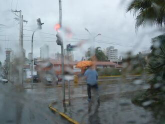 Chuva dá trégua no final de semana e temperaturas devem ser baixas