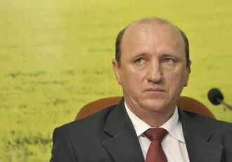 O ministro da Agricultura, Neri Gueller participa do programa Bom Dia Ministro