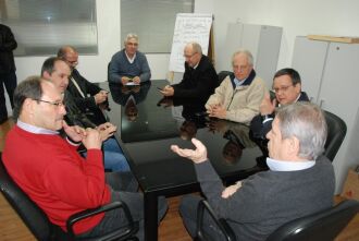 Candidatos e correligionários da aliança que apoia Beto Albuquerque ao Senado visitaram o Jornal O Nacional na manhã desta segunda-feira.