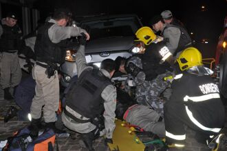 Motociclista perdeu o controle da motocicleta e caiu