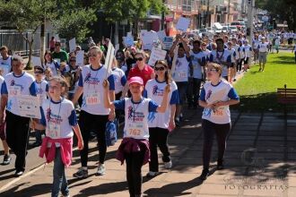 Largada da 1ª Corrida para Vencer o Diabetes, que contou com mais de 500 participantes