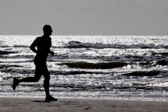 Praia de Capão da Canoa está entre as áreas consideradas seguras para banho no litoral Norte