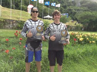 Sílvio e Leandro: troféus para Passo Fundo