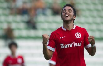 Cláudio Winck marcou o primeiro gol da partida