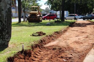 Obras em andamento só com tempo bom