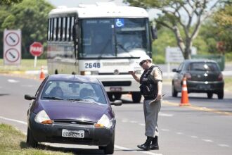 Reforço na fiscalização se estende até domingo de Páscoa