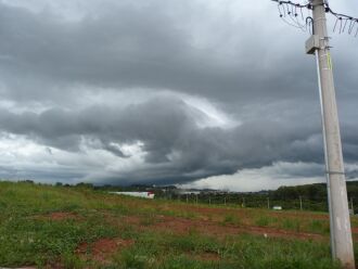 A partir das primeiras horas da manhã de sábado, nebulosidade deve diminuir