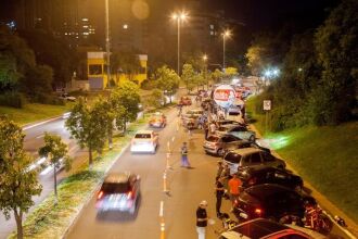 Hoje, são 76 mil condutores suspensos no Rio Grande do Sul que não iniciaram o cumprimento da penalidade