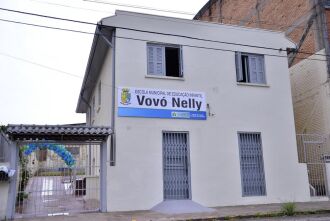 Cerimônia de entrega da escola aconteceu na tarde de ontem