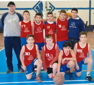 Bom Conselho: finalista no basquete