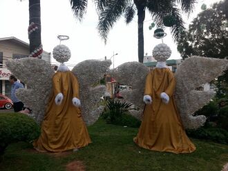 Natal Ecológico é realizado na Praça Antonio Moretti, no bairro Boqueirão