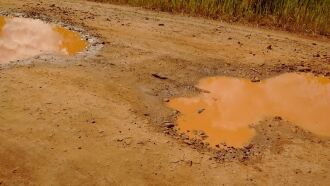 Escoamento da produção agrícola é prejudicado pelas condições das estradas do interior