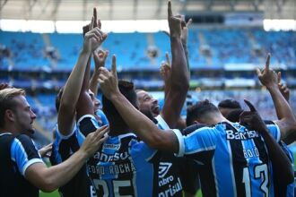 Grêmio segue na liderança