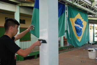 Aluno há 10 anos do Eulina Braga, Bruno afirma que movimento está mudando a 'cara da escola'