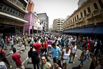 O livro aborda a formação territorial e demográfica do país, da relação entre geografia e urbanização, da ocupação do território pela agropecuária, do desenvolvimento local e da diversidade cultural, dando maior visibilidade à formação terr