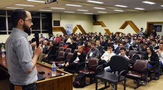 Professor da Unicamp, Diego Aranha fala sobre a segurança das urnas eletrônicas brasileiras na Senainfo 2016