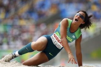 Lorena disse que competiu com dor, após torcer o tornozelo esquerdo na segunda-feira, e que o bronze tem "gostinho de ouro". "Pra mim o mais difícil foi superar a torção do tornozelo, entrei na prova do início ao fim com dor. Graças a Deus consegui