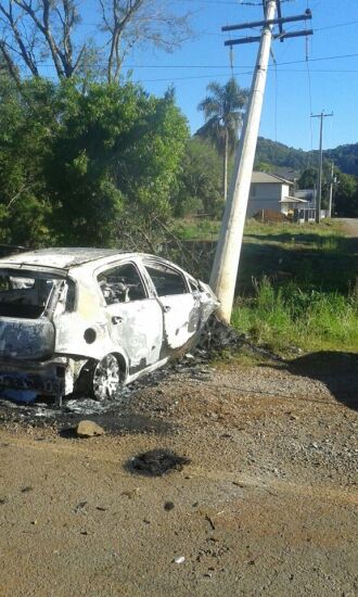 O motorista teve ferimentos e foi encaminhado ao Hospital Beneficente São José de David Canabarro