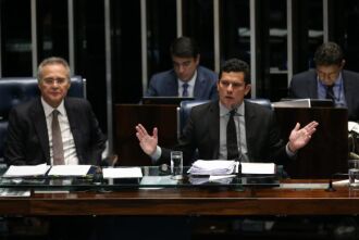 O presidente do Senado, Renan Calheiros, e o juiz federal Sérgio Moro durante debate do PL 280/2016, sobre abuso de autoridade