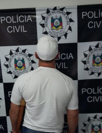 Criminoso possui antecedentes por tráfico de drogas e homicídio